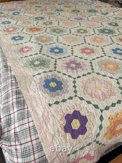 1936 Handmade Patchwork Quilt Feed Sack Grandmothers Flower Garden Hand Sewn