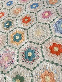 1936 Handmade Patchwork Quilt Feed Sack Grandmothers Flower Garden Hand Sewn