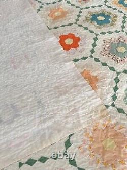 1936 Handmade Patchwork Quilt Feed Sack Grandmothers Flower Garden Hand Sewn