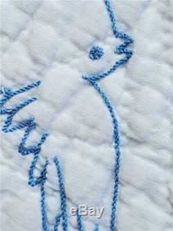(259) SWEET Vintage Quilt EMBROIDERED BLUEBIRDS 1930s HANDMADE