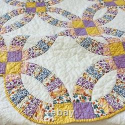 68x82 Gorgeous Handmade Vintage DOUBLE WEDDING RING QUILT