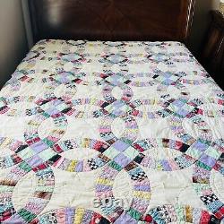 68x85 Vintage Handmade Double Wedding Rings Quilt