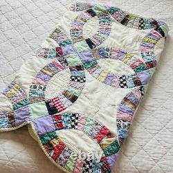 68x85 Vintage Handmade Double Wedding Rings Quilt