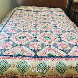 88x84Vintage handmade and hand stitched Queen quilt