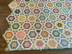 93 x 71 Antique Grandmother's Flower Garden handmade quilt scalloped edge twin