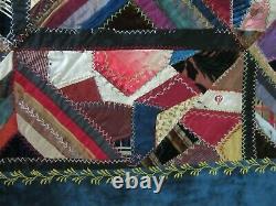 ANTIQUE CRAZY QUILT VELVET BORDER HAND MADE Embroidered Silk Velvet 64 x 64