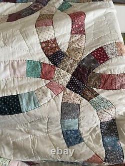America Handmade Antique Large Quilt 84X97Fabric Scallop