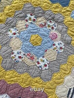 Amish Vintage Pennsylvania Hand Stitched Flour Sack Quilt Blanket Cotton 76x97