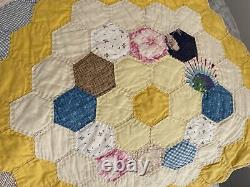 Amish Vintage Pennsylvania Hand Stitched Flour Sack Quilt Blanket Cotton 76x97