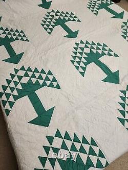 Antique Green White Tree Of Life Quilt 71 x 91 Nice Old Quilt for use or Display