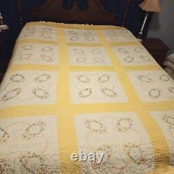 Antique Hand Quilted Bedspread Queen Double Embroidered Flowers, Yellow Sashing