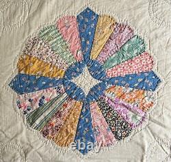 Antique Handmade Dresden Plate Patchwork Quilt 78 x 92 A268