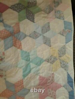 Antique Handmade & Quilted STAR PATCHWORK Heirloom Quilt 102 X 93 Signed MINTY