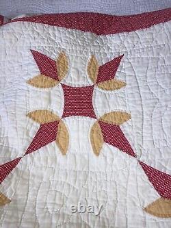 Antique Turkey Tracks Patchwork Pattern Handmade Quilt Gold Red White 81 X 92