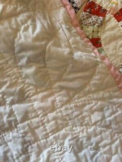 Antique Vintage Double Wedding Ring Quilt Handstitched 84 x 76 Feed Sack Fabric