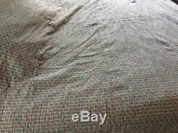 Antique Vintage Hand Made Hand Sewn Quilt Warm! Nice