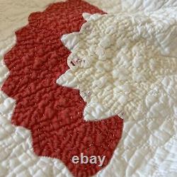 Antique Vintage Handmade Hand Quilted quilt 77x77 Queen Red Beige White Striking