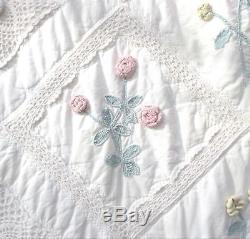 Antique/Vintage QUEEN SIZE QUILT Crocheted Flowers, Border with TWO Pillows Cases