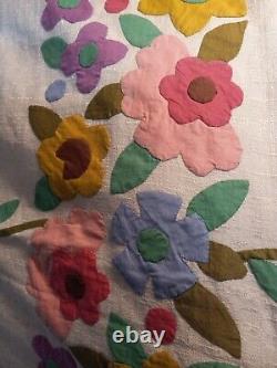 Antique Vintage Quilt Floral Applique 62x97 Summe