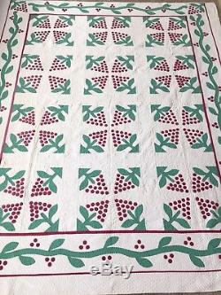 Antique Vtg Handmade Applique QuiltWhite withRed Berries Green Leaves Vine97x82