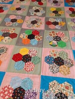 Aplliqued And Hand-Quilted Grandmothers Flower Garden