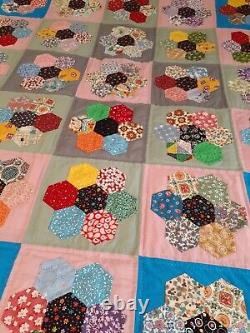 Aplliqued And Hand-Quilted Grandmothers Flower Garden