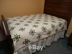Beautiful Ohio Star Antique Vintage Handmade Hand Quilted Green and White Quilt
