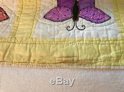 Beautiful Vintage 1940 Handmade Butterfly Appliqué & Embroidered Quilt