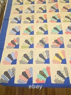 Beautiful Vintage Hand Stitched Fan Pattern Patchwork Quilt. 76 X 84