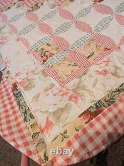 Beautiful Vintage Patchwork Appliques Quilt Full Size