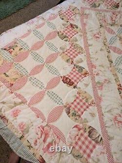 Beautiful Vintage Patchwork Appliques Quilt Full Size