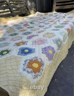 COLORFUL 1940's Grandmother's FLOWER GARDEN Quilt