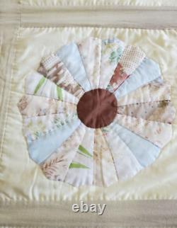 Dresden Plate Quilt 74 x 88 Vintage Hand Appliqued Hand Quilted Yellow