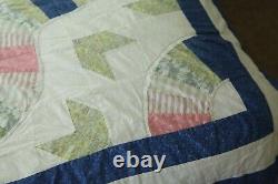 FLAW Vintage Handmade Thin Summer Quilt Stars Patchwork 82 x 82 Country Boho