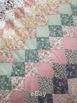 Fab! Large Pastel Floral vintage handmade patchwork quilt Throw Super King Size