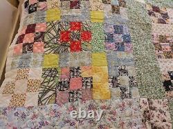 Gorgeous Homemade Antique Advanced 9 Block Quilt