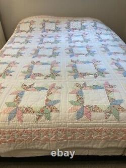 Gorgeous Vintage Hand Top Stitched 65 X 82 Patchwork Quilt Twin Sized