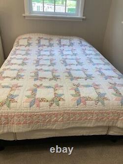 Gorgeous Vintage Hand Top Stitched 65 X 82 Patchwork Quilt Twin Sized