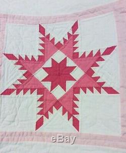 Gorgeous Vintage Handmade Pink & White Feather Edge Star Quilt