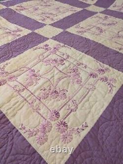 Gorgeous Vintage Homemade Hand Embroidered Hand Quilted Full Size Quilt