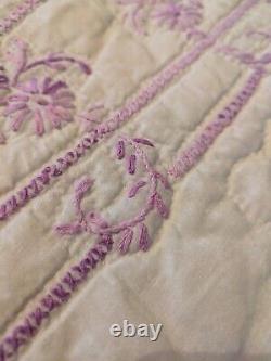 Gorgeous Vintage Homemade Hand Embroidered Hand Quilted Full Size Quilt