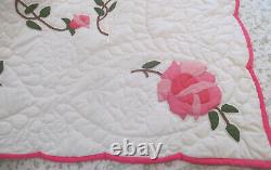 GorgeousHandmade Pink ROSES Appliqued Quilt 90x76Hand QuiltedNicely Made