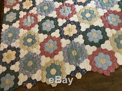 Grandmother's Flower Garden patchwork handmade quilt 77 x 78 vintage honeycomb