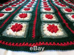 HANDMADE Crochet AFGHAN Knit THROW vtg CHRISTMAS FLOWERS Quilt COUCH Bed BLANKET