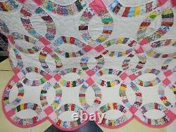 Hand-Stitched Pieced Double Wedding Ring Quilt Vintage Fabrics Scalloped 94x81