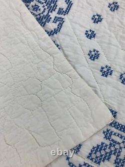 Handmade Cross Stitch Quilt Top Blue White Homemade Vtg 40s Cotton Blanket 5x7.5