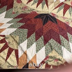 Large Vtg 1930s Feedsack Quilt Raw Cotten Filled Colorful Star Design