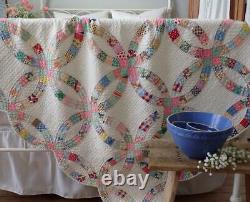 Lovely! Vintage Pink & Green Feedsack Wedding Ring QUILT 84x70