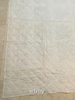 MAGNIFICENT 30's Floral Antique Quilt Hand Embroidered Accents LARGE 95 X 95