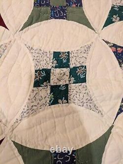 MCM Vintage Handmade/stitched Cathedral Window Patchwork Quilt W Scalloped Edges